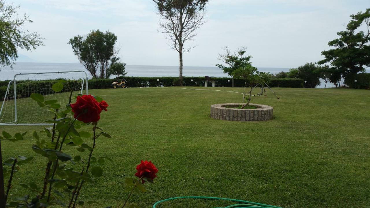 Villa Sea Esta Маронія Екстер'єр фото